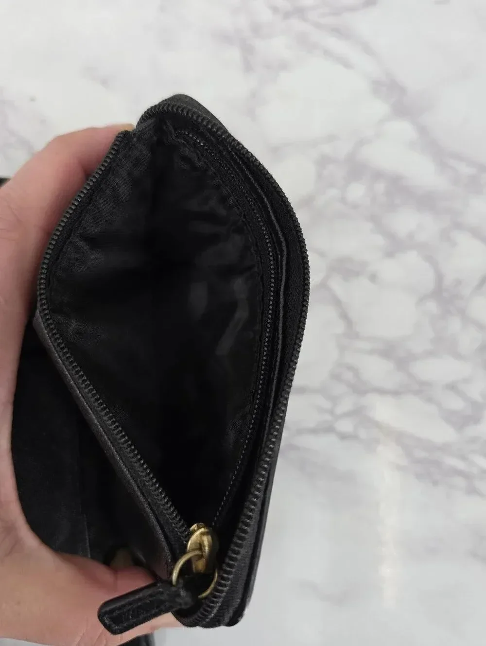 Coach Campbell Vintage Black Leather Wristlet Phone Pouch Gold Turn-Lock SLG